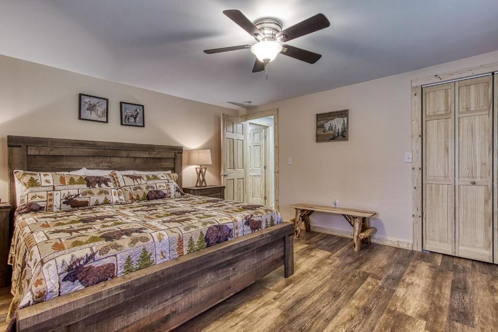 Whispering Winds, Hot Tub, Game Room, Wifi, 1089 Free Tickets Each Paid Day, Dollywood And More Gatlinburg Extérieur photo