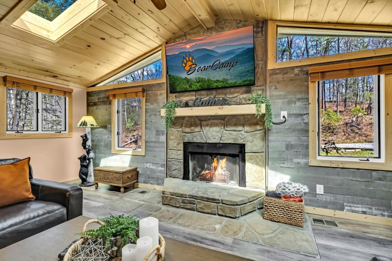Whispering Winds, Hot Tub, Game Room, Wifi, 1089 Free Tickets Each Paid Day, Dollywood And More Gatlinburg Extérieur photo