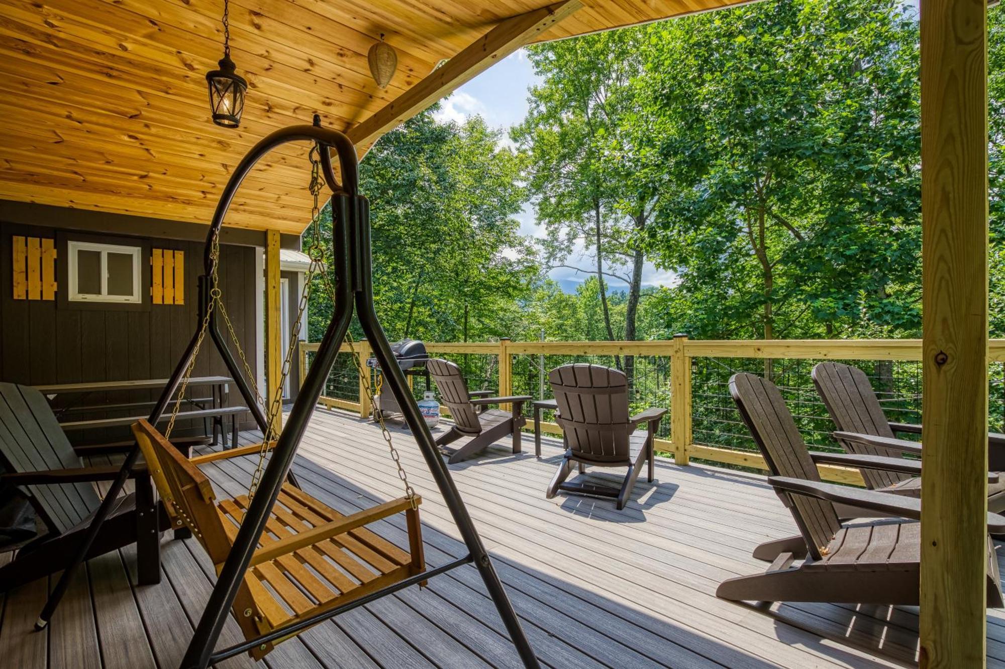Whispering Winds, Hot Tub, Game Room, Wifi, 1089 Free Tickets Each Paid Day, Dollywood And More Gatlinburg Extérieur photo